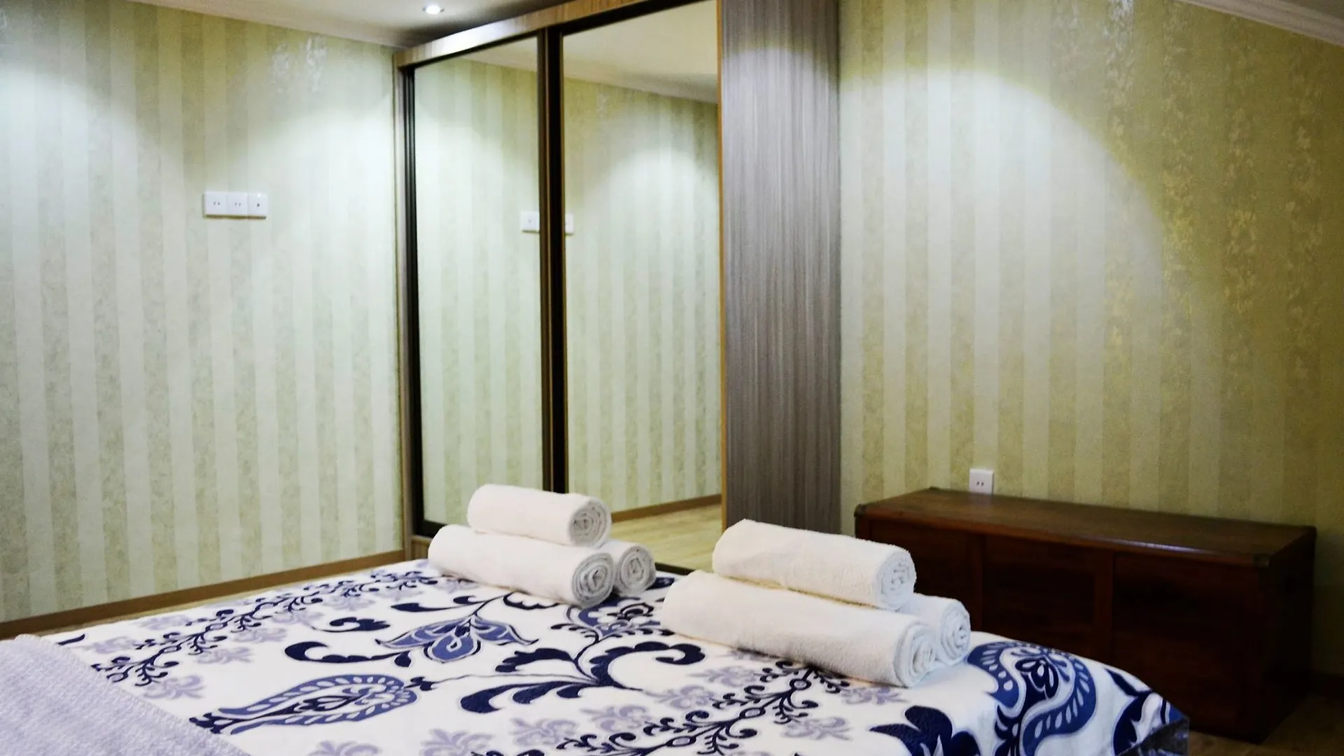 Welcometbilisi Old Town Apartments
